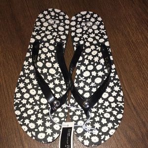 Coach black/white flip flops shoes sandals